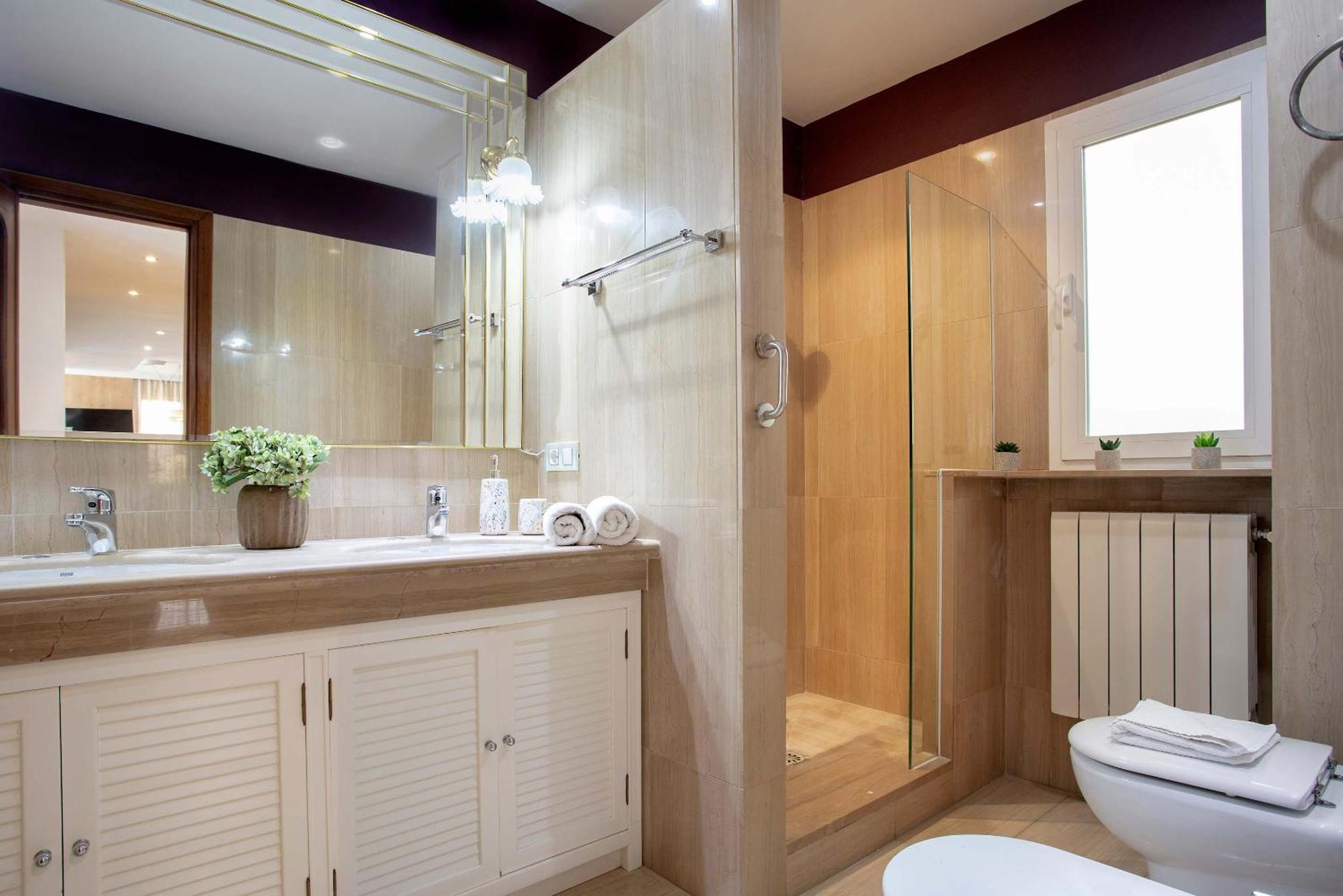 Genteel Home Puerta Real Granada Eksteriør bilde